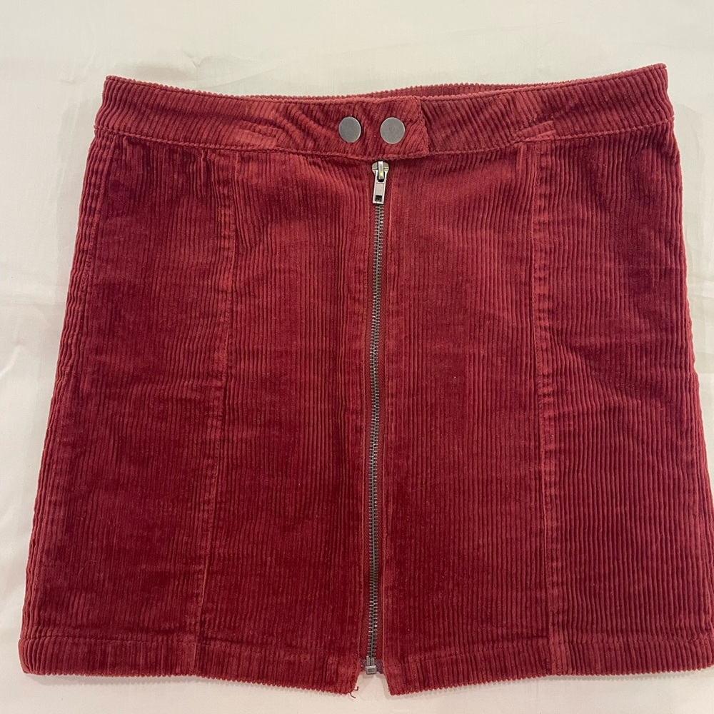 Red corduroy skirt! Size 5, fits like medium